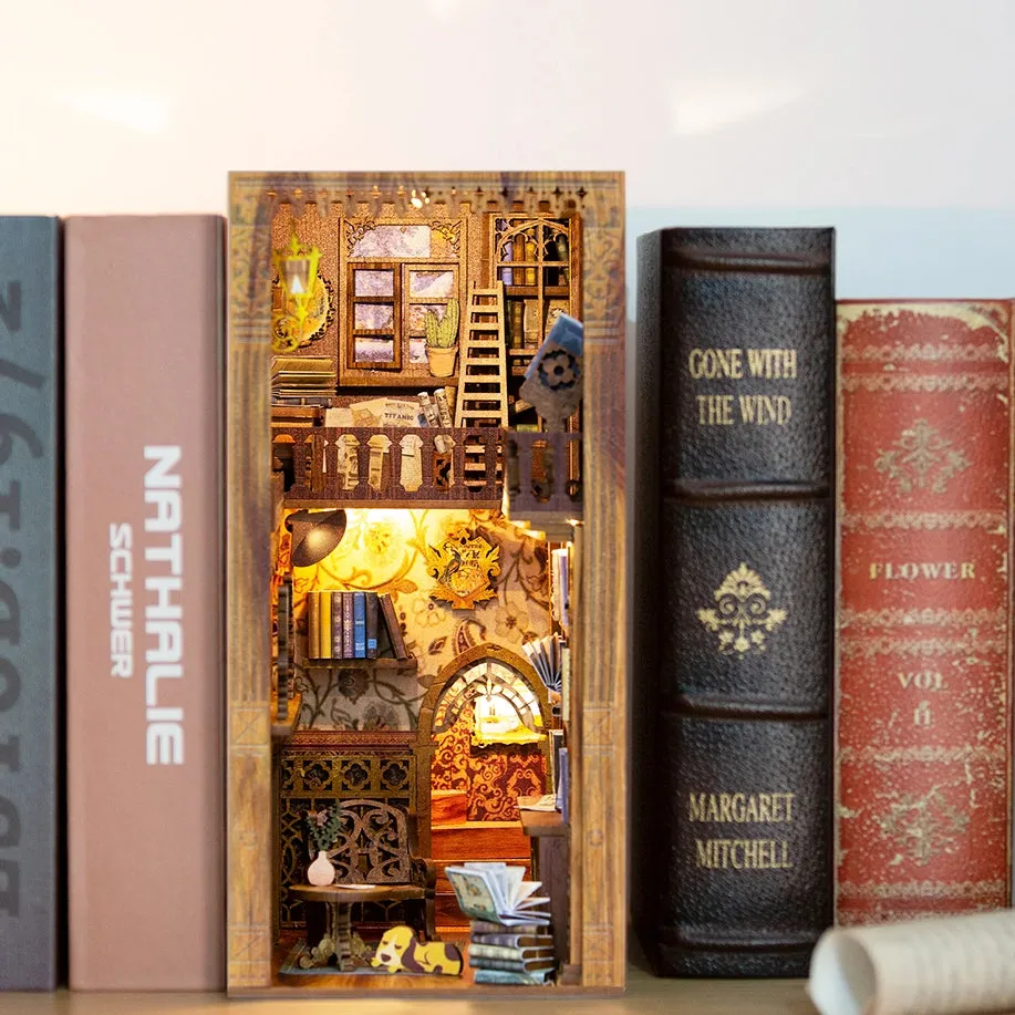 >Hands Craft DIY Book Nook Kit: Eternal Bookstore with Dust Cover